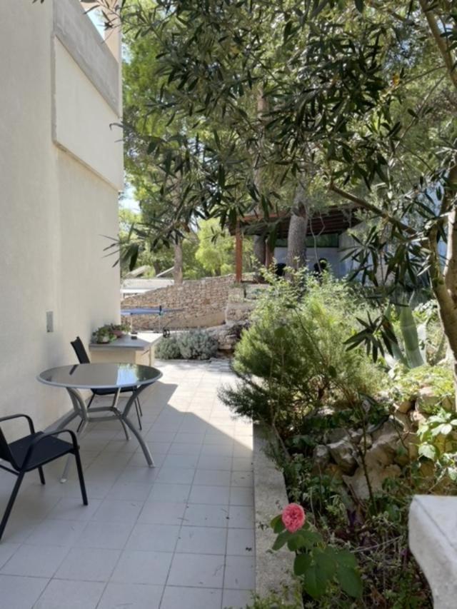 Villa Casabianca Милна Экстерьер фото
