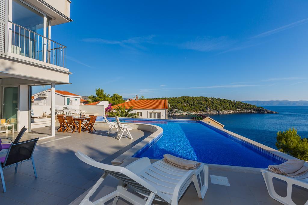 Villa Casabianca Милна Экстерьер фото