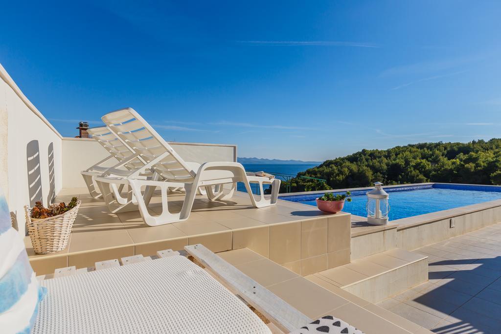Villa Casabianca Милна Экстерьер фото